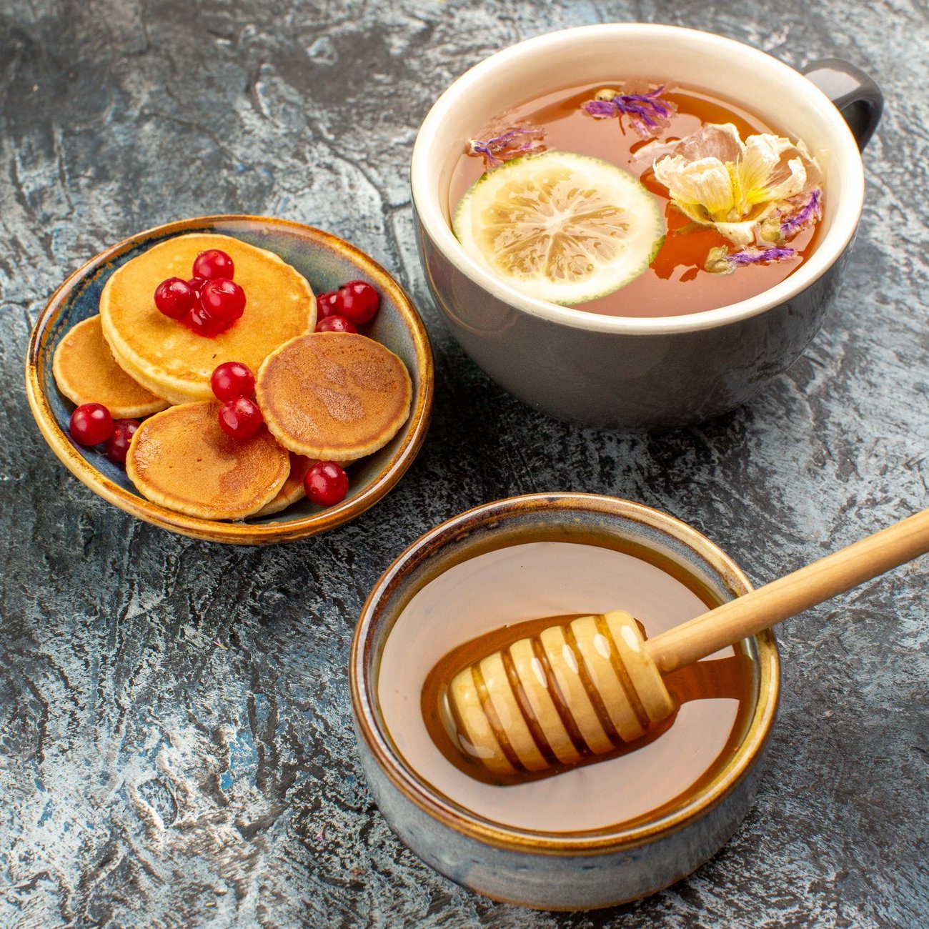 У який час та в якій кількості їсти мед з користю для здоров'я
