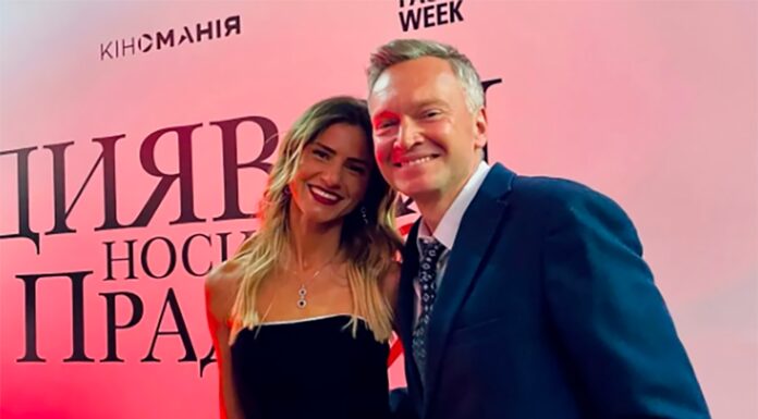 Андрій Данілевич із дружиною взяли участь у зніманнях фільму Диявол носить Prada 2. Фото: Instagram