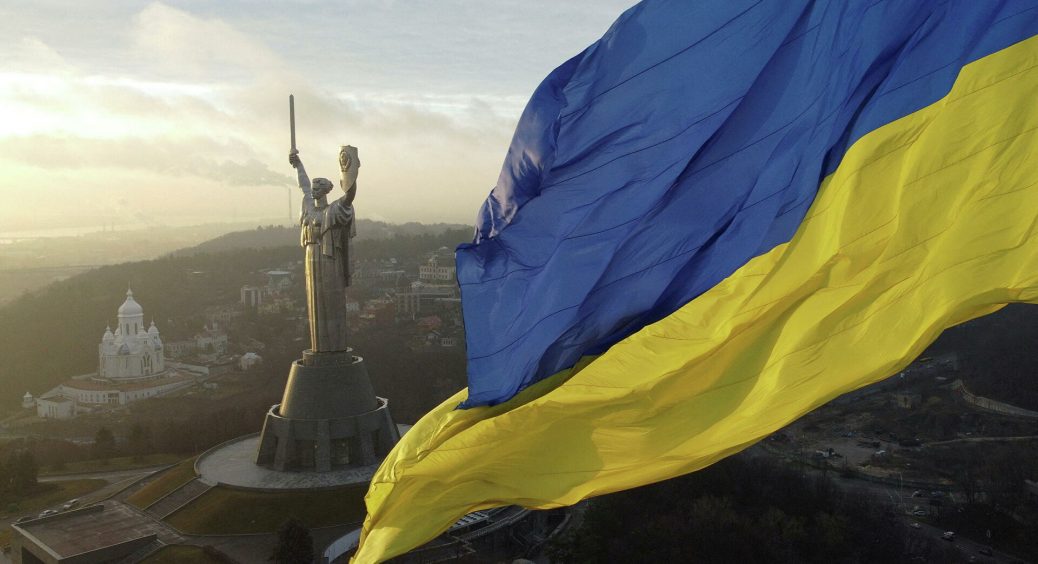Що чекає на міста України найближчим часом: астрологи розійшлися в думках щодо термінів війни 