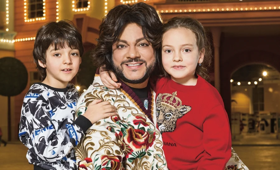 Філіп Кіркоров з дітьми Аллою-Вікторією та Мартіном