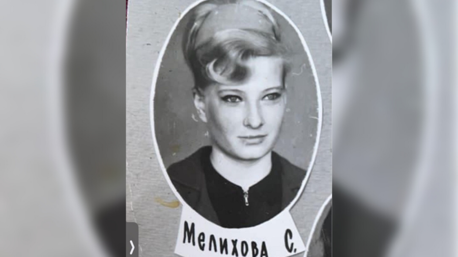 Юлія Висоцька показала архівні кадри з часів молодості своєї матері