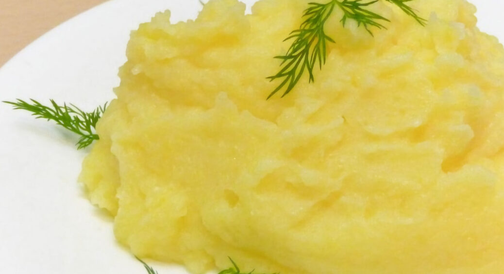 Картопляне пюре буде удвічі смачнішим, якщо додати лише 1 продукт 
