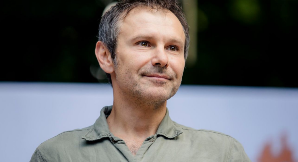 Святослав Вакарчук тепер поближче до Ольги Фреймут: співак ніяк не може всидіти на одному місці 