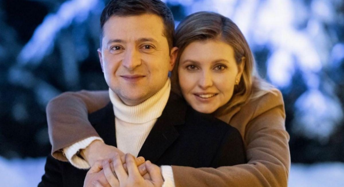 44-річна дружина Володимира Зеленського показала, яким він був до весілля з нею: красунчик з сережкою у вусі 