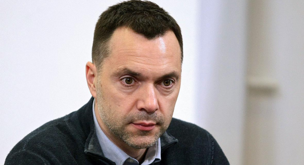 Олексій Арестович звільняється з посади радника Офісу Президента України: причини та подробиці 