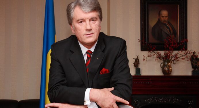 Третій президент Віктор Ющенко “розбагатів” ще на одного онука: з’явився третій Андрійко в родині 