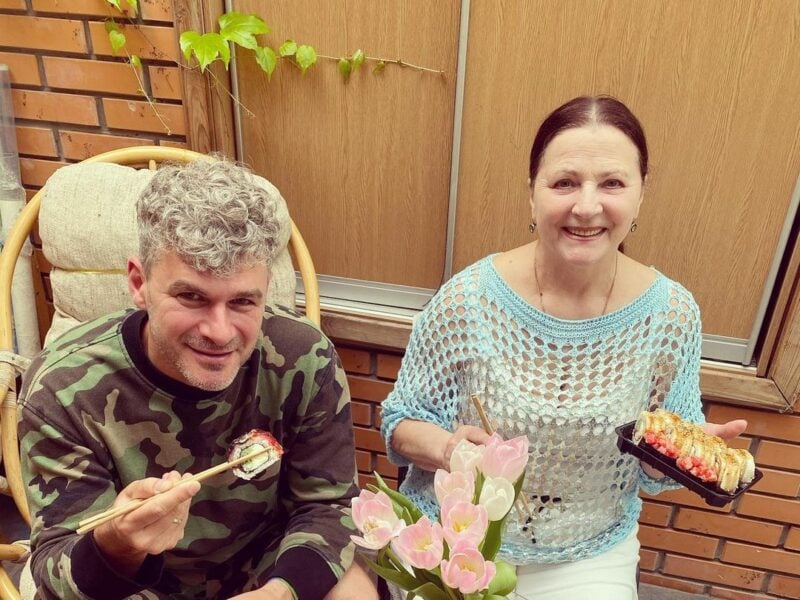 Український співак Арсен Мірзоян зізнався, як називає маму дружини