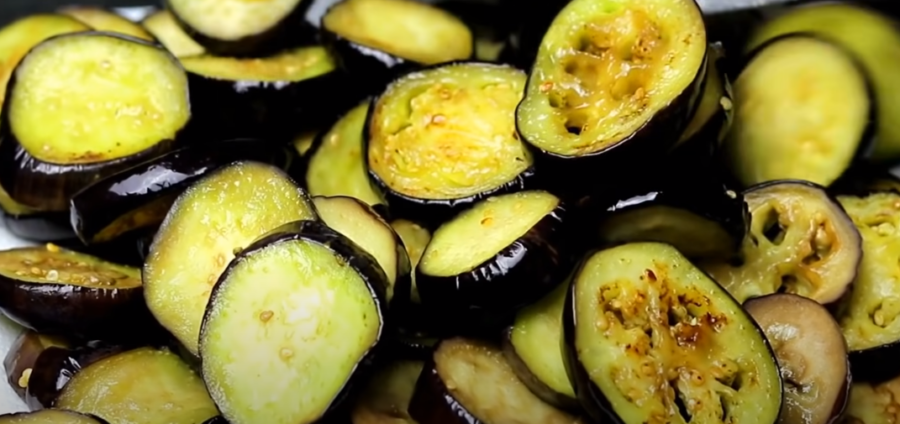 Рецепт маринованих баклажанів з часником і гострим перцем