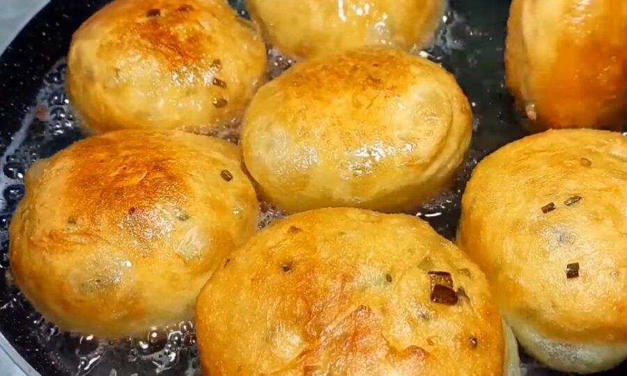 Смачний та швидкий рецепт картопляних пиріжків