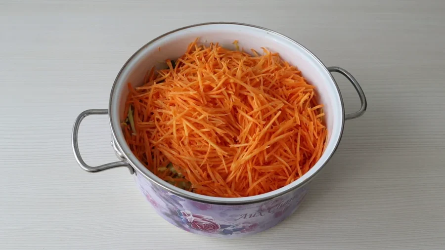 Морква по-корейски