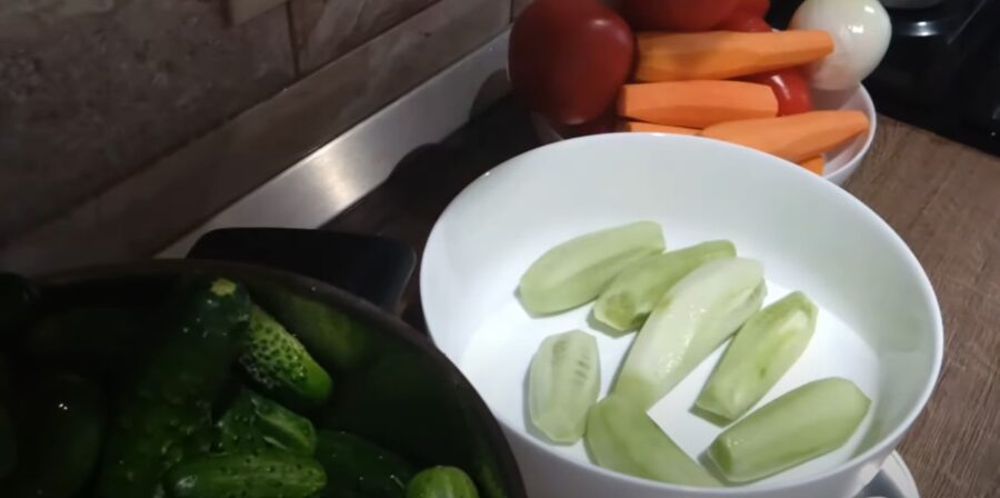 Легкий рецепт смачної ікри з огірків – просто і дуже поживно