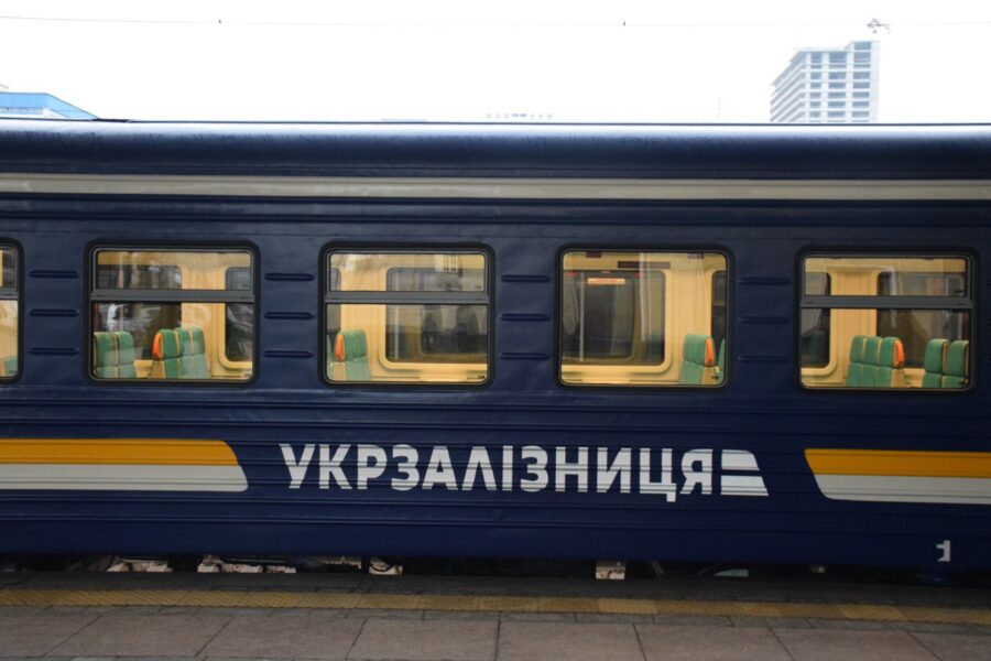 Голова Укрзалізниці повідомив, які міста будуть з'єднані новим маршрутом між Україною та Варшавою
