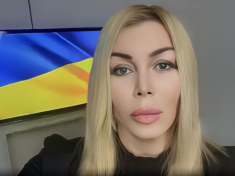 Як сьогодні виглядає відома українська співачка Ірина Білик, яка робила багато пластики