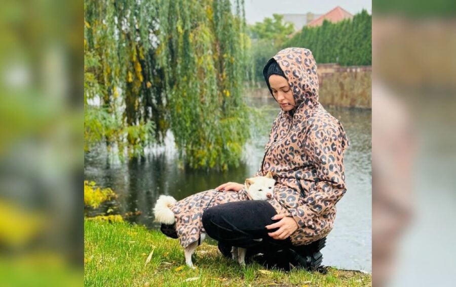 Даша Астаф'єва у своєму Інстаграм-блозі показала світлини зі своєю домашньою улюбленицею