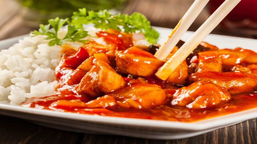 Рецепт соковитого курячого філе в томатному соусі по-китайськи