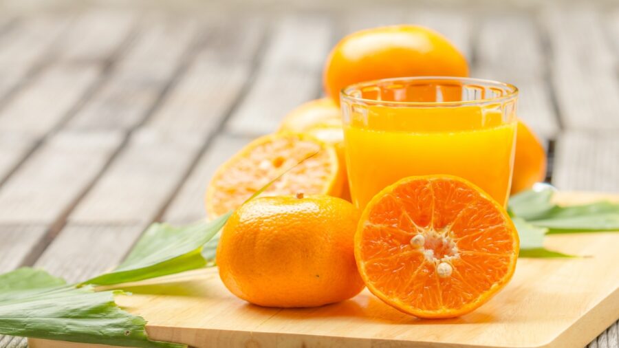 Рецепт запашного апельсинового соку на новорічні свята