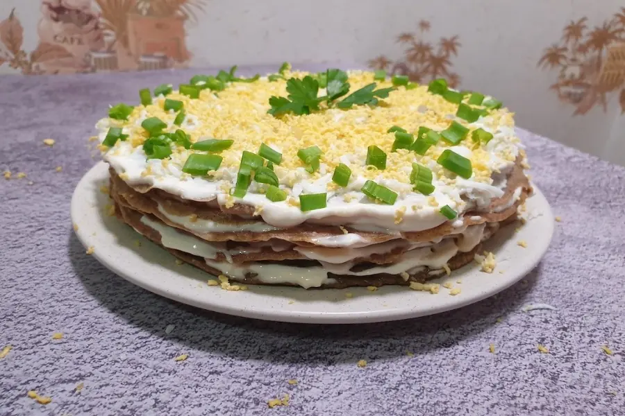 Готуємо найсмачніший печінковий тортик без майонезу