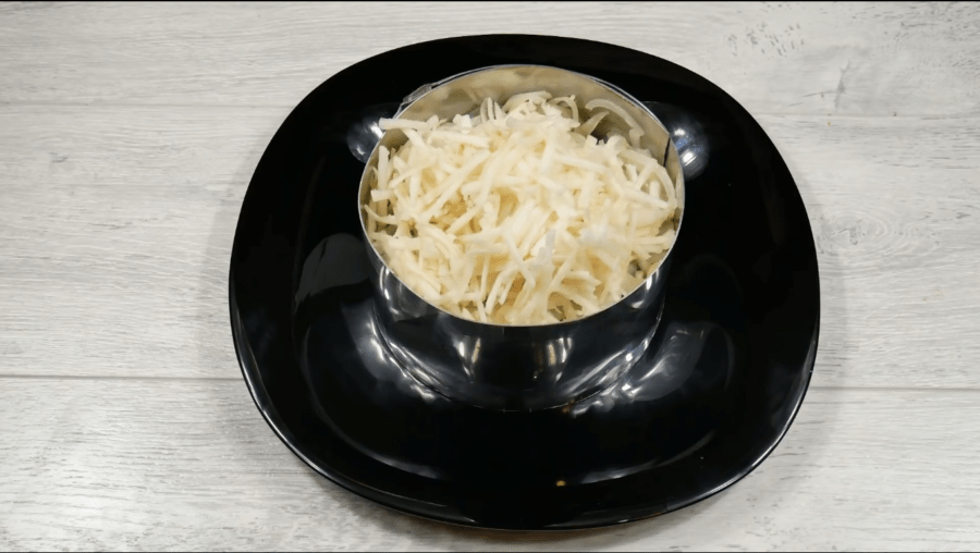  Рецепт салату Оселедець під білою шубою