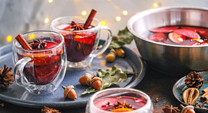 Свято наближається: рецепти популярних напоїв на Новий рік, які наповнять ароматом кожен куточок вашої оселі 
