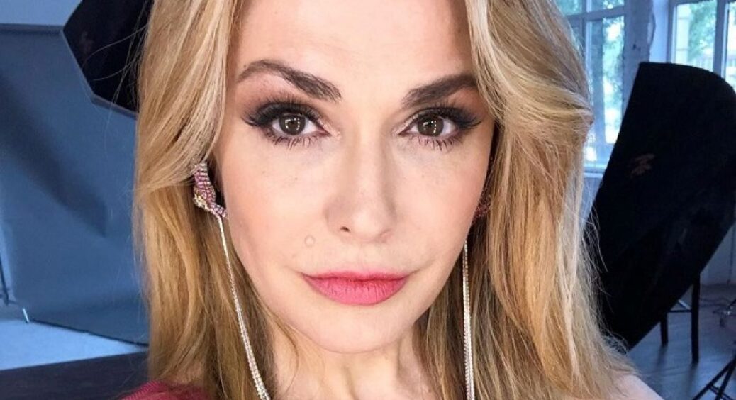Є Тоня і Аня, а є Джеся і Жасмін: Сумська показала двох молодших “донечок”, про яких піклується з Борисюком 