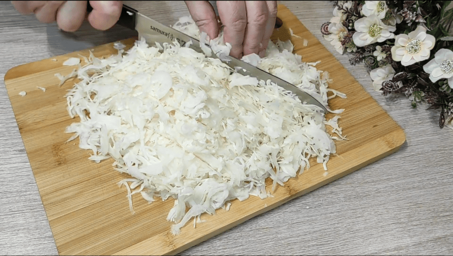 Рецепт смачних і ситних котлет з капусти