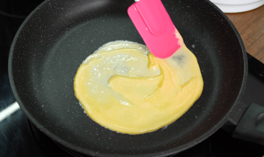 Рецепт хрумких вафель зі згущеним молоком без вафельниці