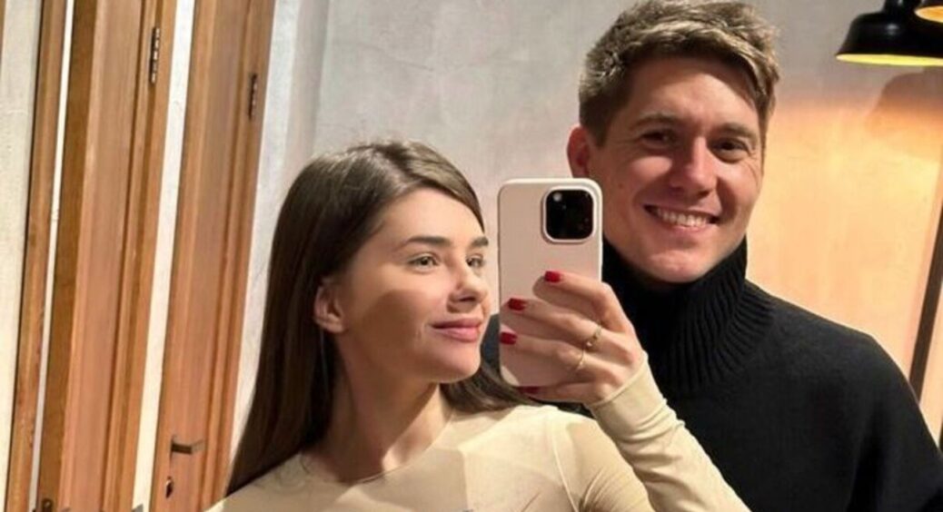 Журналістка, яка вийшла заміж за Остапчука в 22 роки, готова до усього: “Чоловік може завершити стосунки” 