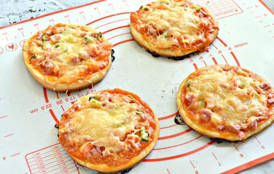 Кулінари поділились простим рецептом смачної піци для дітей – корисний перекус за лічені хвилини