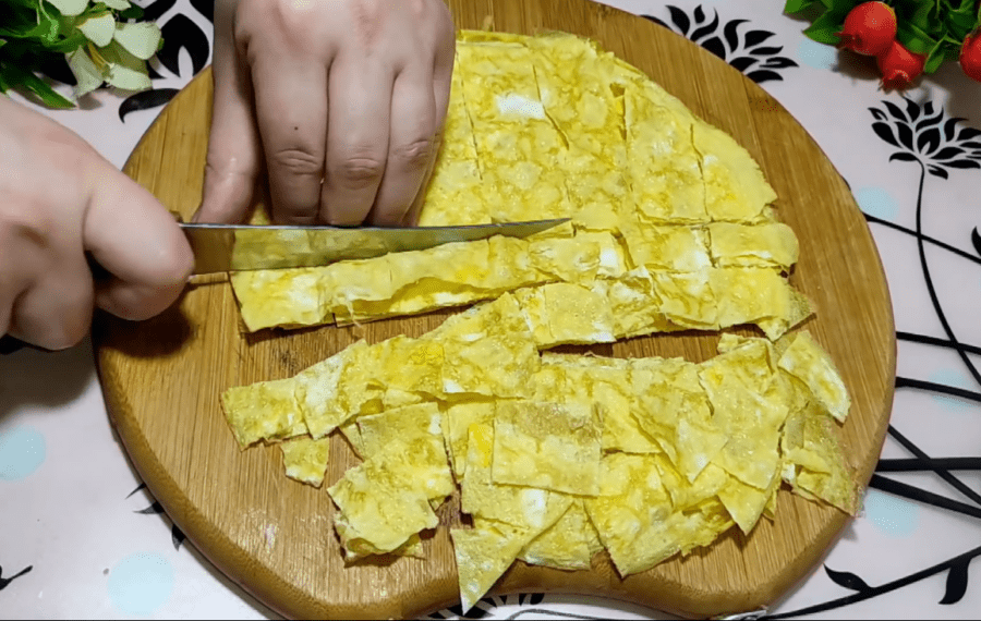 Рецепт смачного і оригінального салату з куркою без майонезу