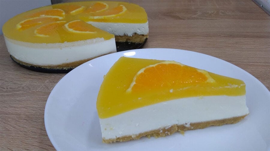 Апельсиновий пиріг без випікання