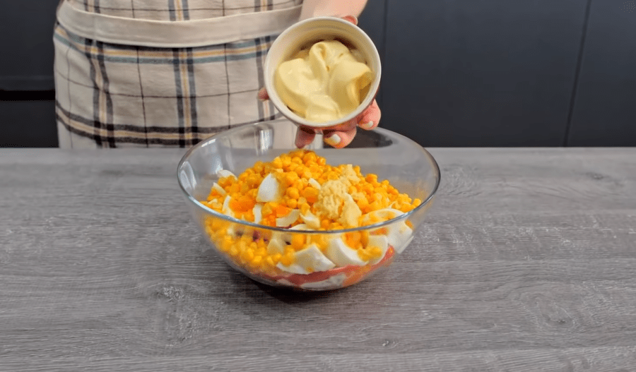 Рецепт нового салату з крабовими паличками та мандаринами