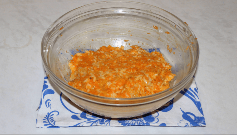 Рецепт смачних пісних котлет з моркви та рису