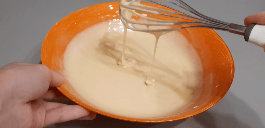 Рецепт ніжного і повітряного пирога на молоці