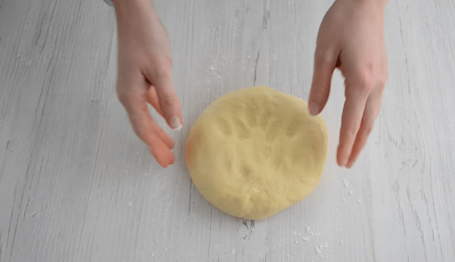 Рецепт ніжних та повітряних пончиків на молоці