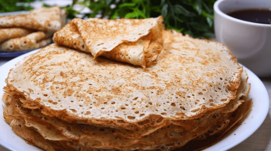 Рецепт універсального тіста для приготування млинців і оладок