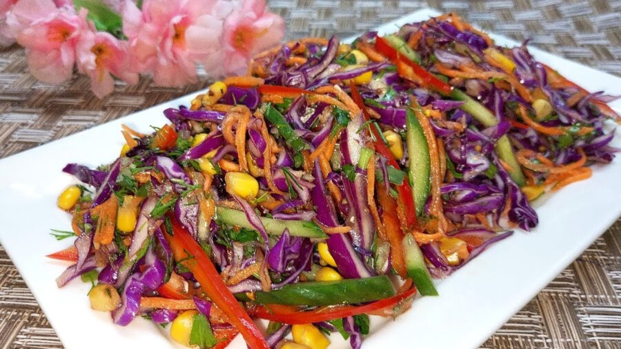Рецепт святкового салату з червоною капустою 