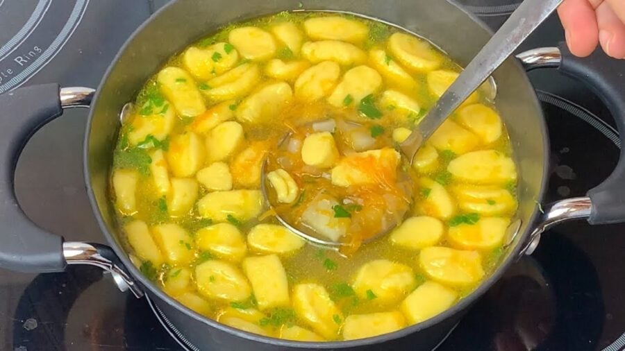 Рецепт смачного і наваристого супу з галушками без м'яса