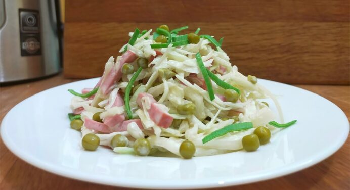 Святковий салат “Журавушка”: в радянських кафе він був найдорожчим. Нереальна смакота з простих інгредієнтів 