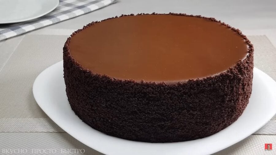 Простий шоколадний торт