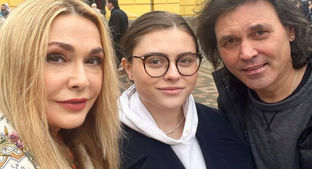 Молодша дочка Ольги Сумської зробила модне плетіння та довела, що вже не дитина: навіть Хостікоєв оцінив 
