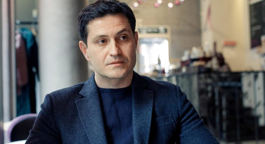 “Слухай, давай припиняй любити страждати”: 52-річний Ахтем Сеітаблаєв пояснив, чому не одружився втретє 