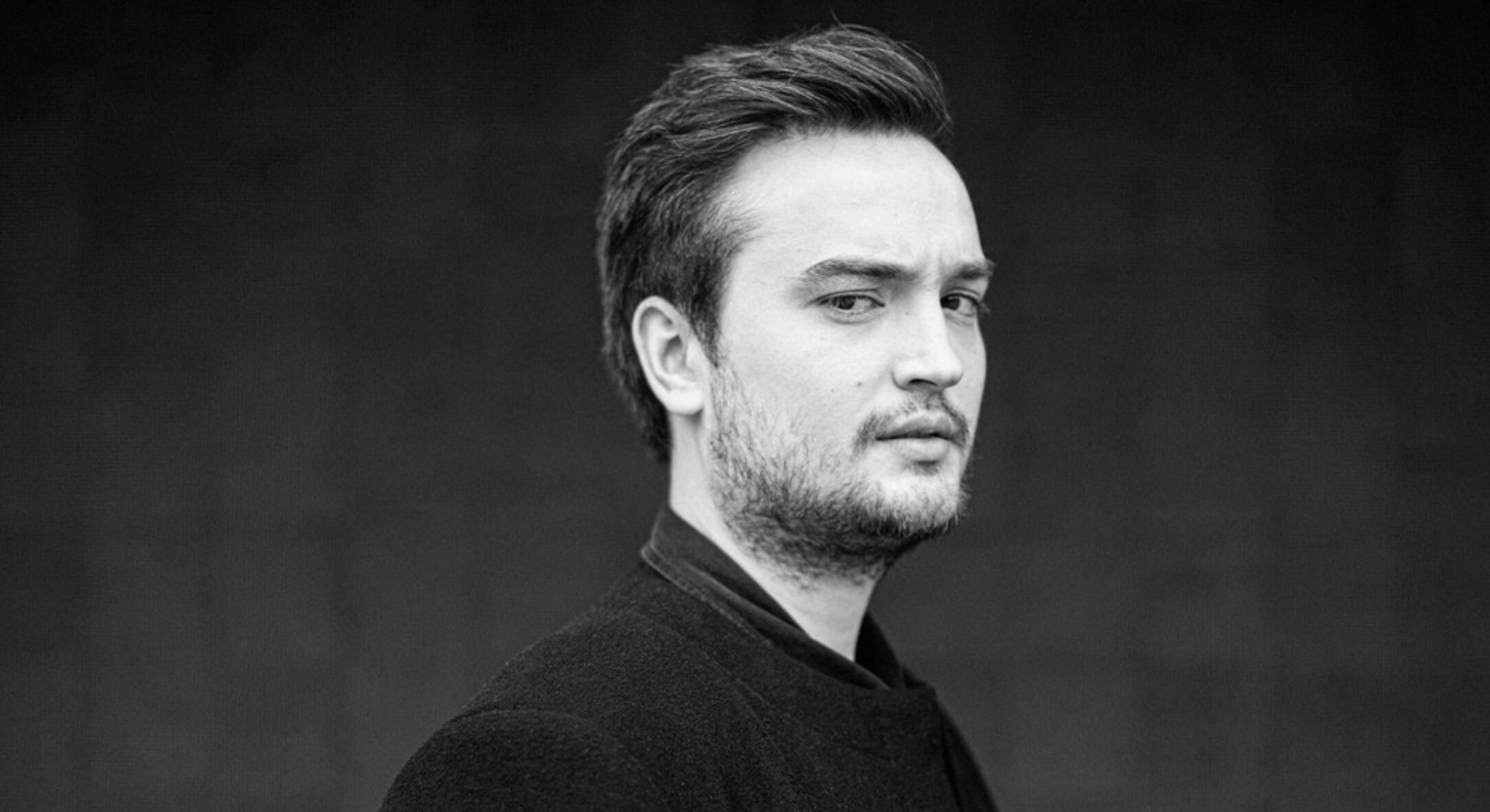 Єдиний син Наталії Сумської, 28-річний Вʼячеслав, показав дівчину, яку вважає дружиною: вона відома акторка 