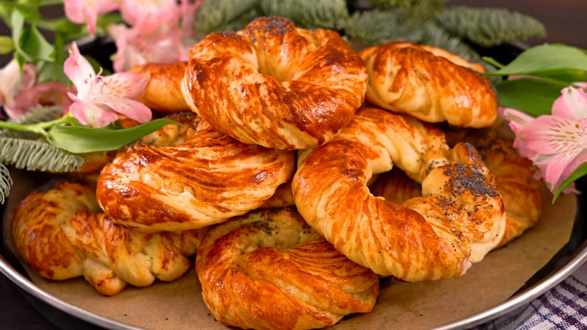 І не масло, і не маргарин - ось що додаю у випічку, аби виходила смачною та ніжною: бабуся розповіла