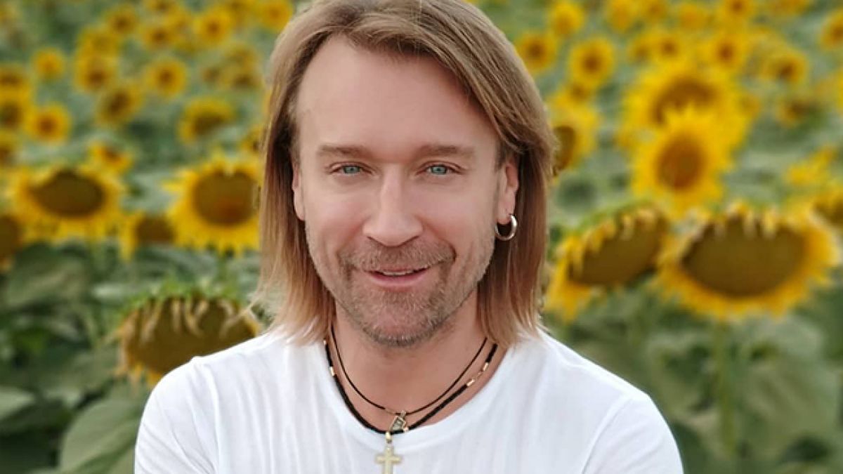 Олег Винник завжди тримав у таємниці подробиці свого сімейного життя, але пробовкнувся