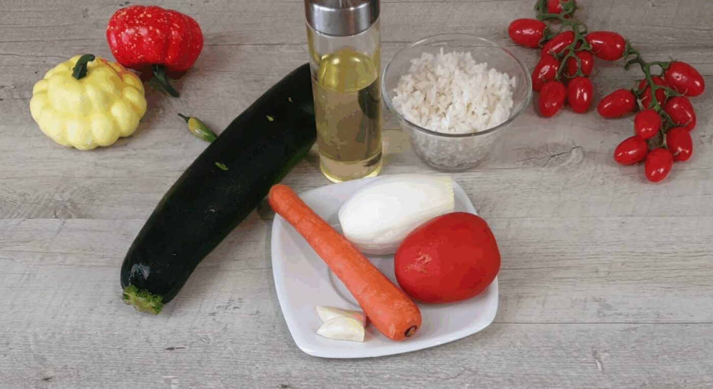 Смачний рецепт рису із кабачками