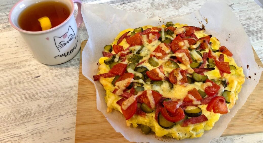 Готую картопляну “ліниву піцу” за 15 хв: витрачаю від сили 60-70 грн, а родина відмовляється від доставки 