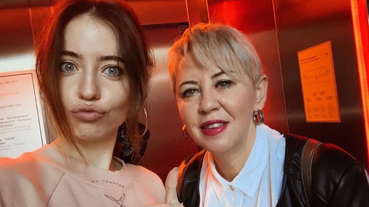 Надя Дорофєєва не втрачає нагоди показати маму-красуню та нагадати про любов до неї
