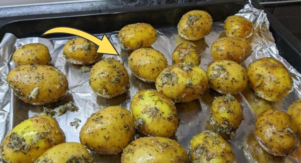 Уже 6 років беру на запікання один сорт картоплі: він пропікається рівномірно, не сухий і в міру крохмальний 