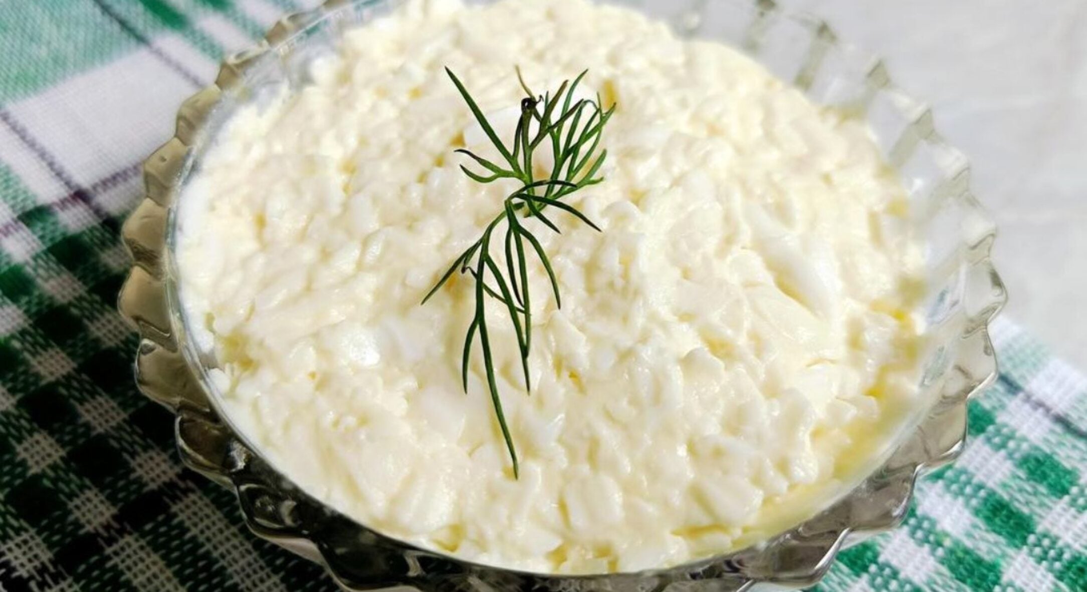 На Новий рік 2026 приготую салат “Снігопад”: швидше й дешевше за “Олів’є”, але з’їдається першим 