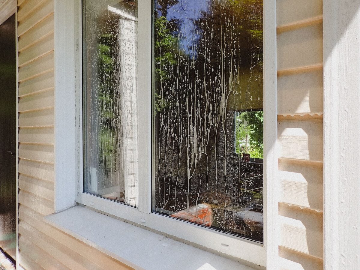 Експерти розповіли, як утеплити вікна простим і доступним способом, аби зекономити на опаленні